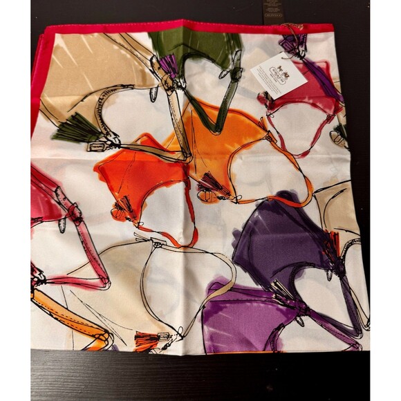COACH 83061 LEGACY DUFFLES 27 X 27 MULTICOLOR NWT SCARF - Picture 1 of 4